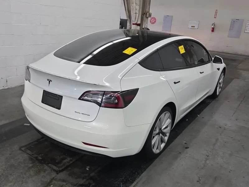 Used 2020 Tesla Model 3 Long Range AWD/4WD image 3