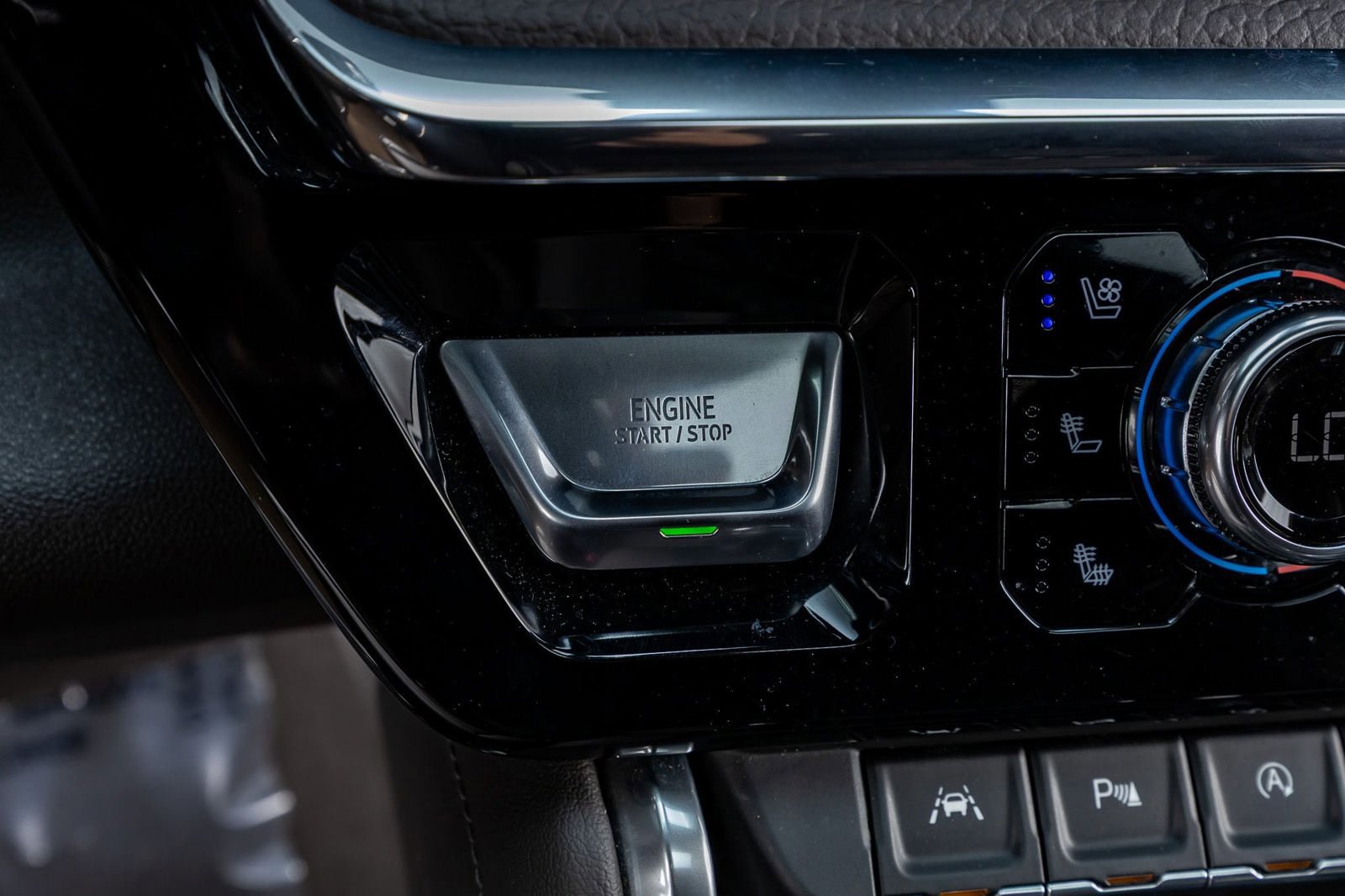 Used 2025 GMC Sierra 1500 Denali w/ Denali Reserve Package image 23