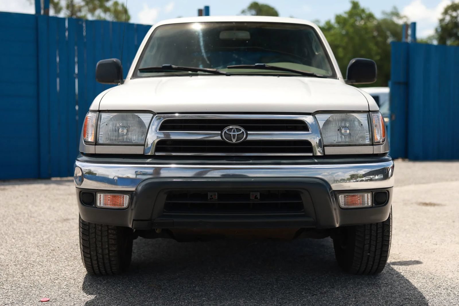 Used 2000 Toyota 4Runner 2WD w/ Upgrade Value Pkg 1 image 10