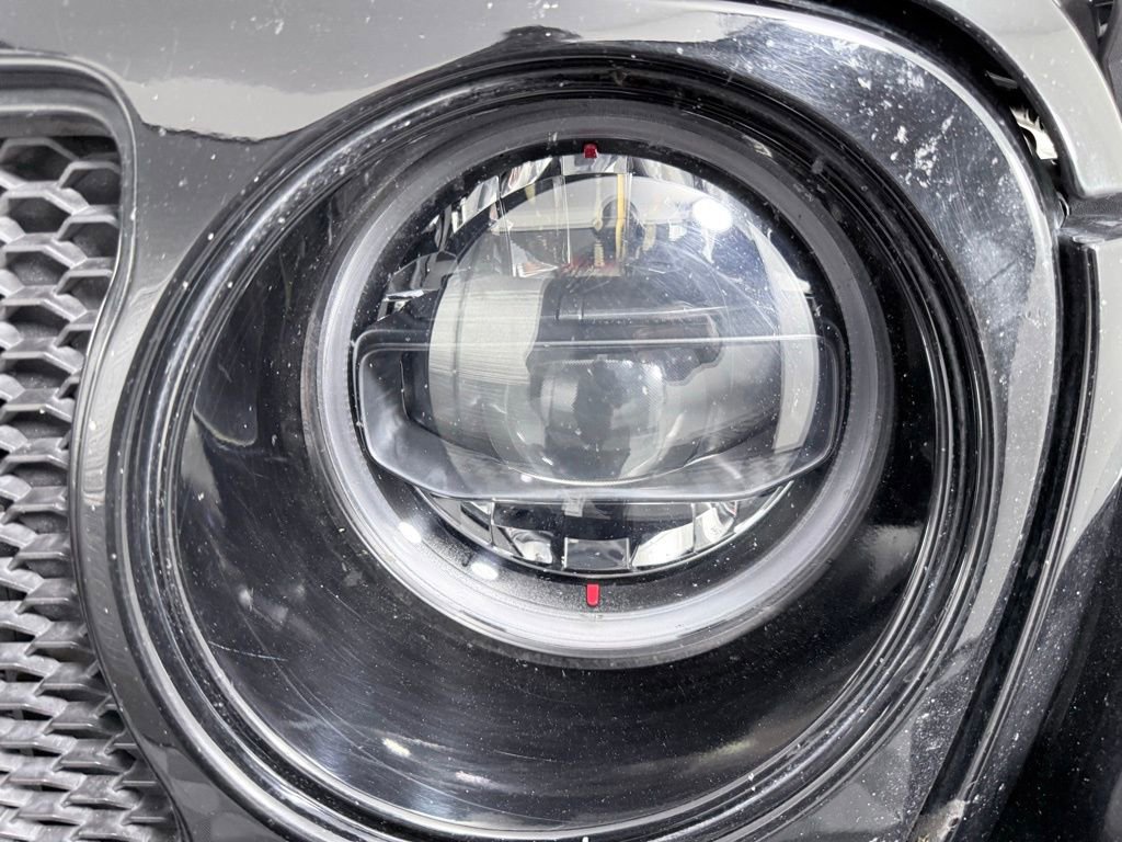 Used 2023 Jeep Wrangler Altitude image 27