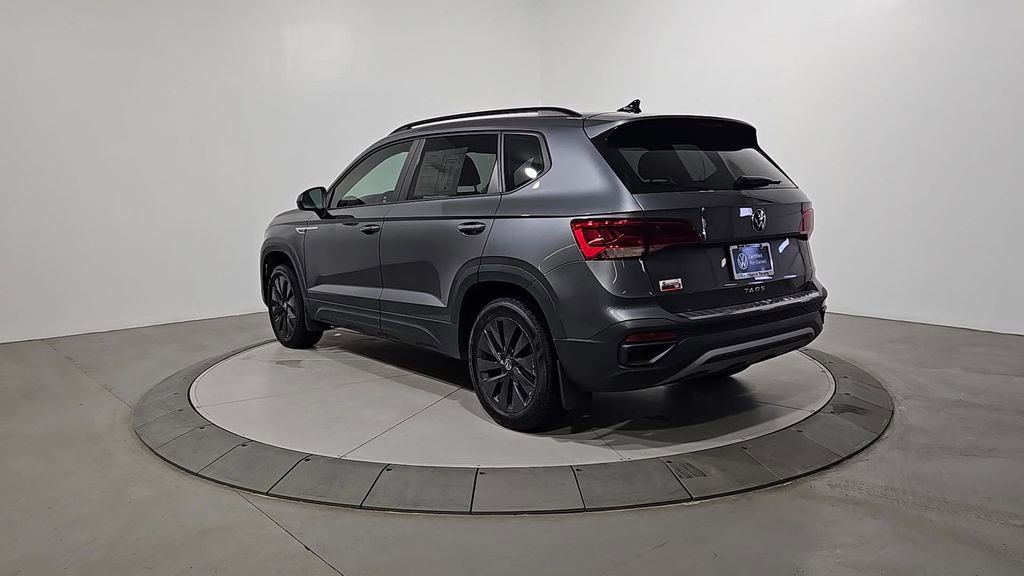 Certified 2023 Volkswagen Taos S image 3