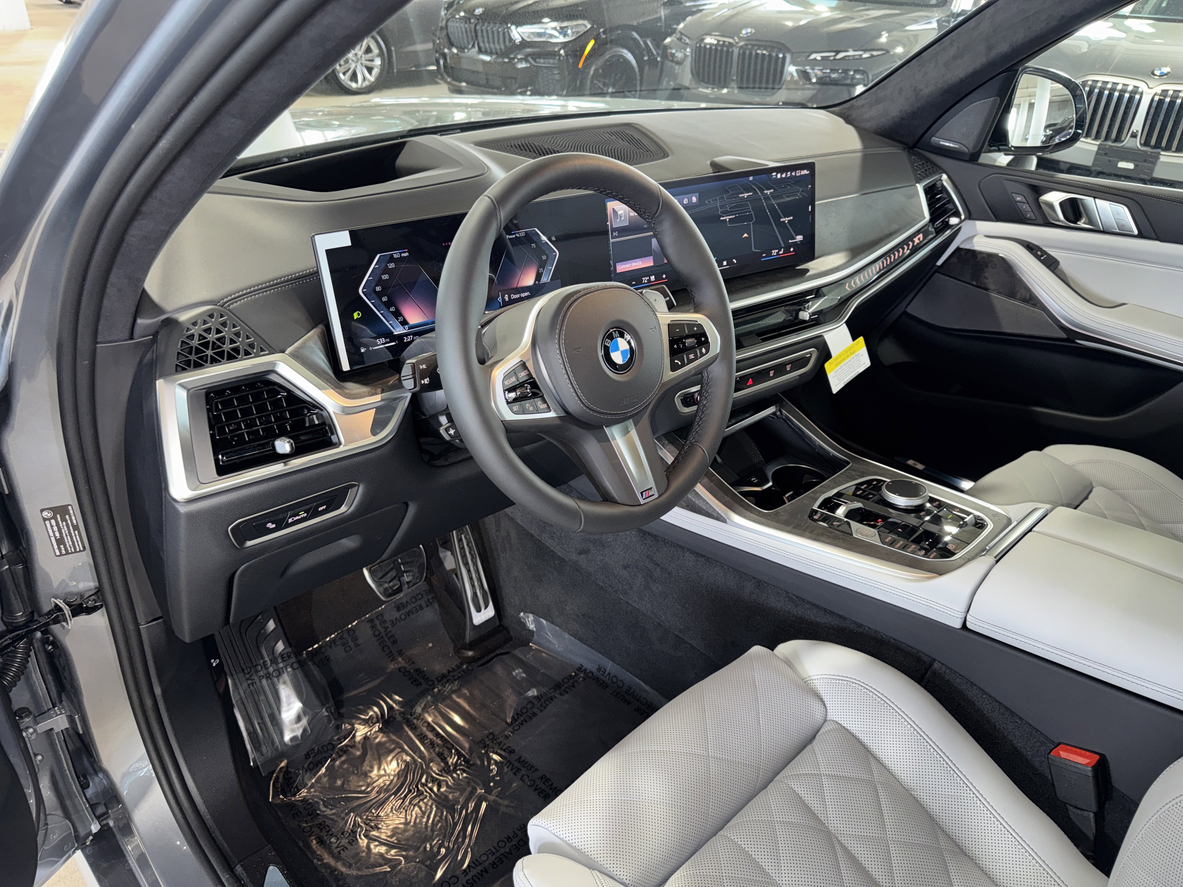 New 2026 BMW X7 xDrive40i w/ M Sport Package image 15