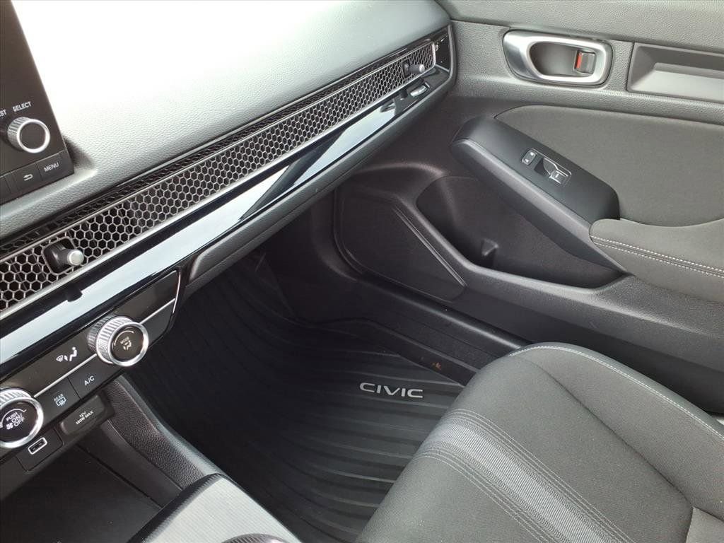 Used 2023 Honda Civic Sport image 33