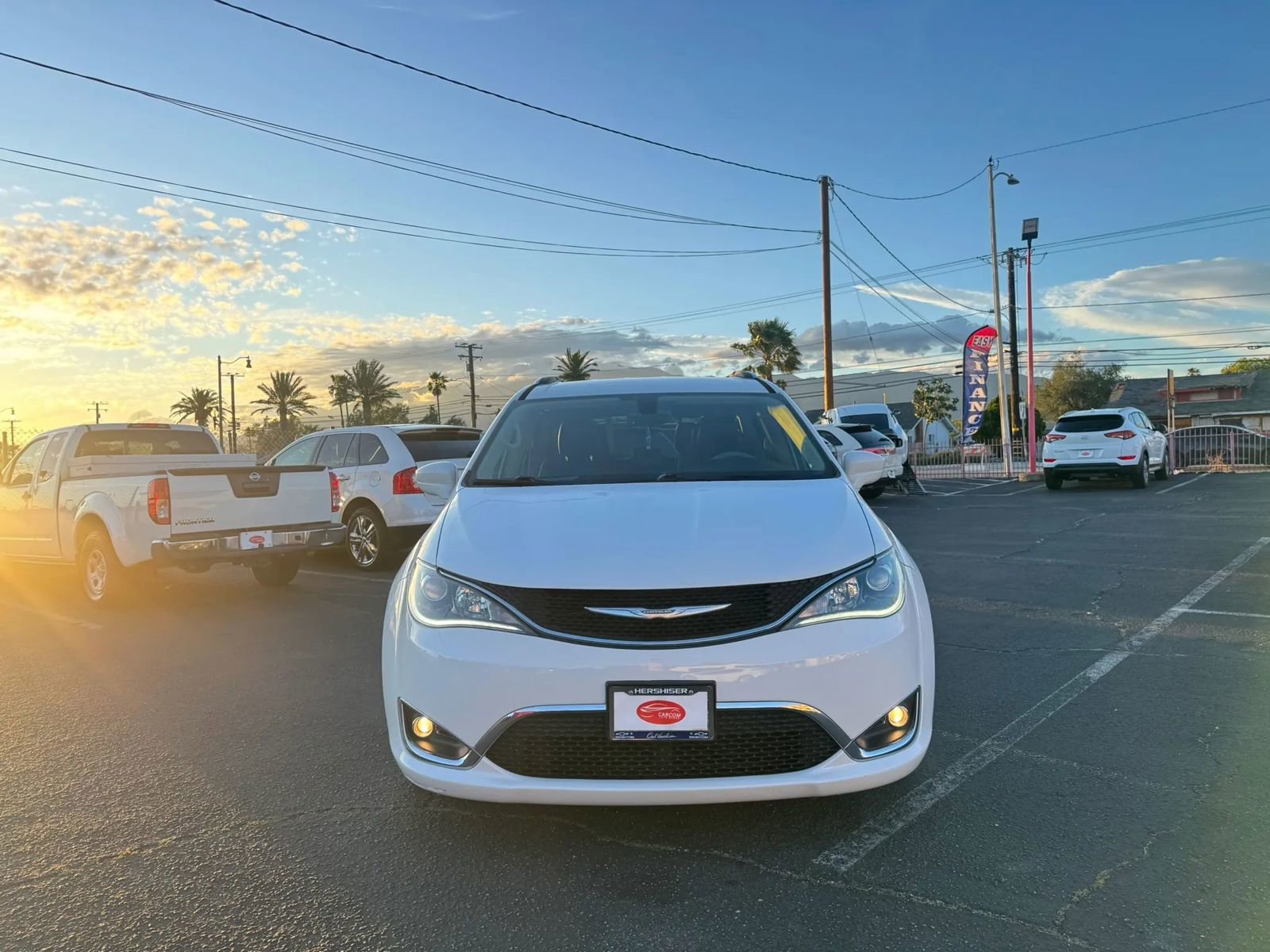 Used 2017 Chrysler Pacifica Touring-L Plus FWD image 15