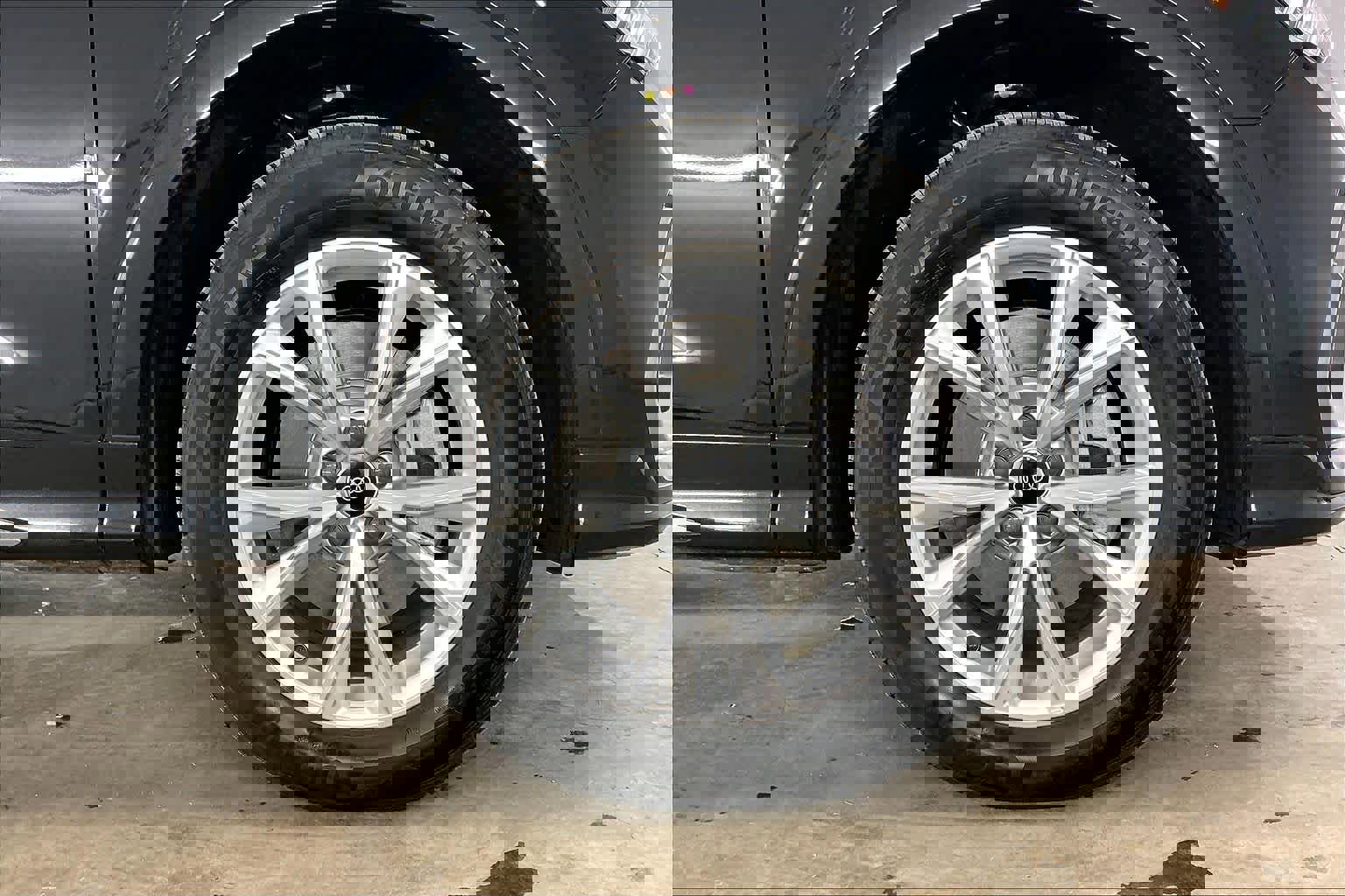 Certified 2025 Audi Q3 2.0T Premium w/ Convenience Package image 12