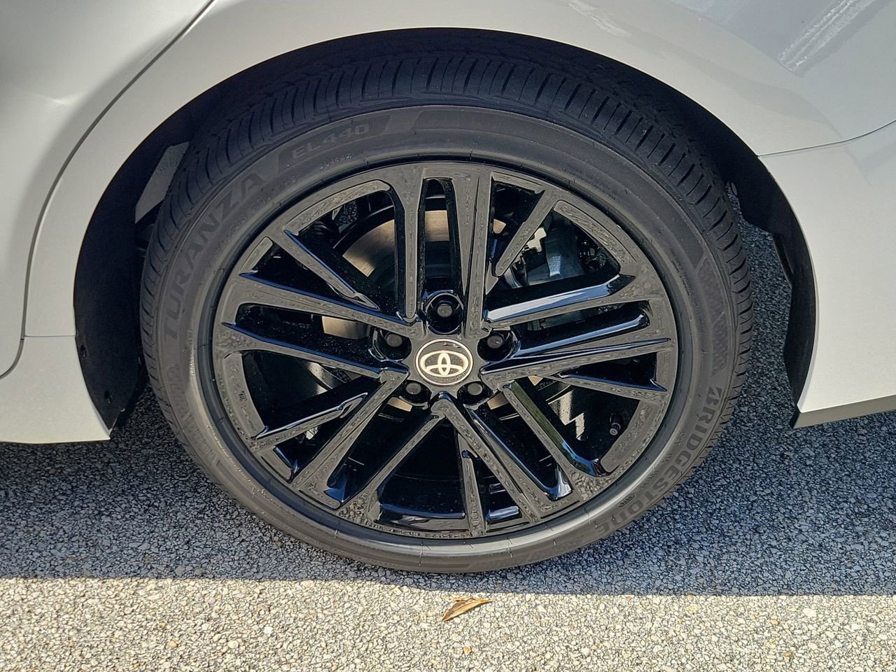 New 2026 Toyota Camry SE FWD image 5