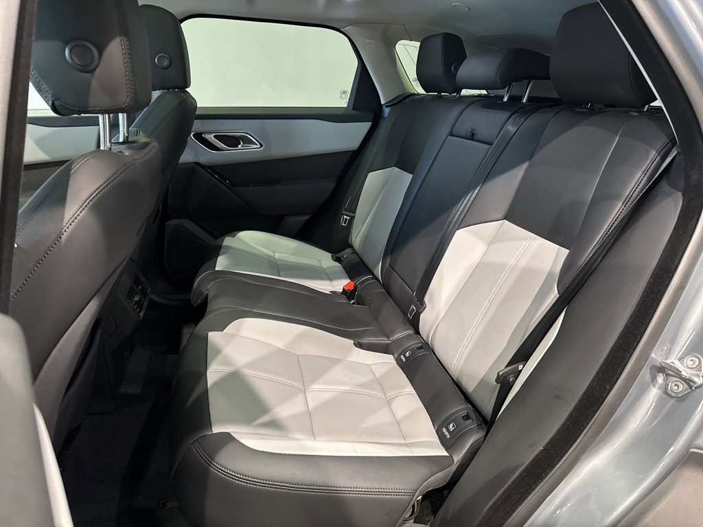 Used 2025 Land Rover Range Rover Velar Dynamic SE image 28