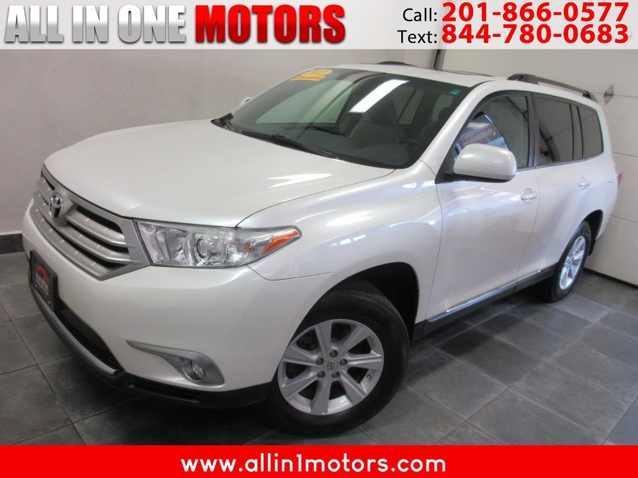 Used 2012 Toyota Highlander SE w/ Tow Pkg