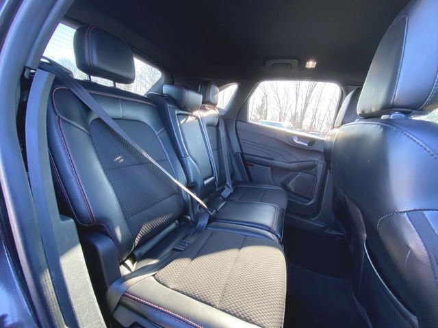 Used 2024 Ford Escape ST-Line image 25