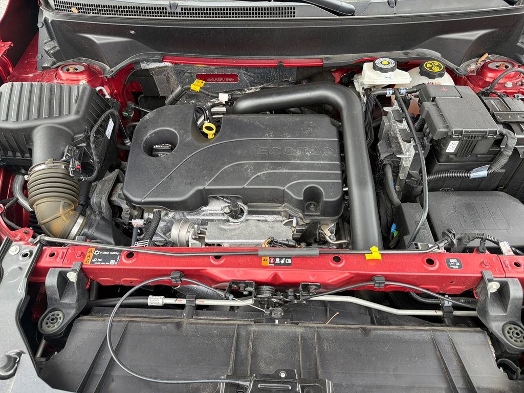 Used 2023 GMC Terrain SLT image 23