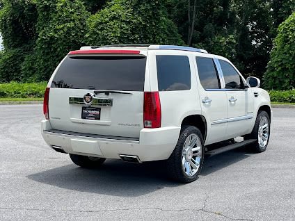 Used 2014 Cadillac Escalade Platinum AWD/4WD image 20