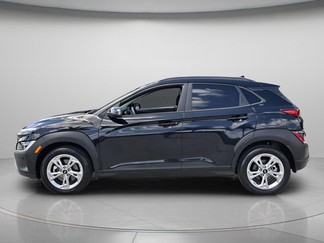 Used 2023 Hyundai Kona SEL image 3