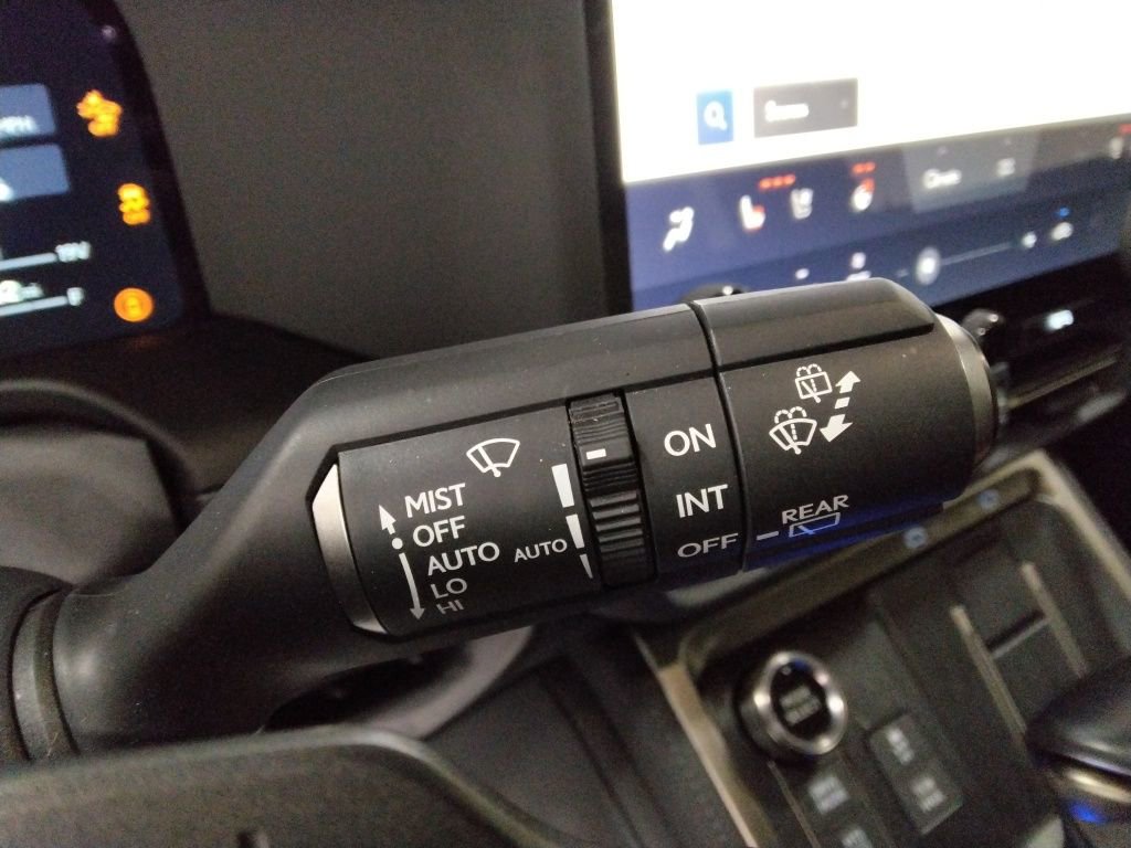 Used 2024 Lexus GX 550 image 17