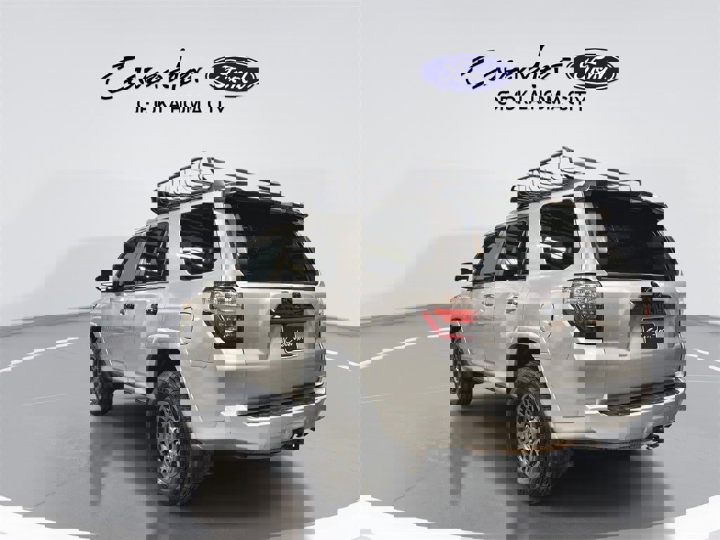 Used 2020 Toyota 4Runner Venture w/ Moonroof Package image 6