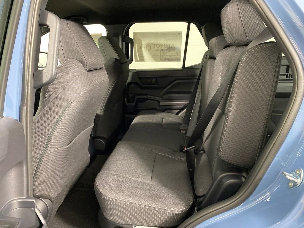 New 2026 Toyota 4Runner SR5 image 26