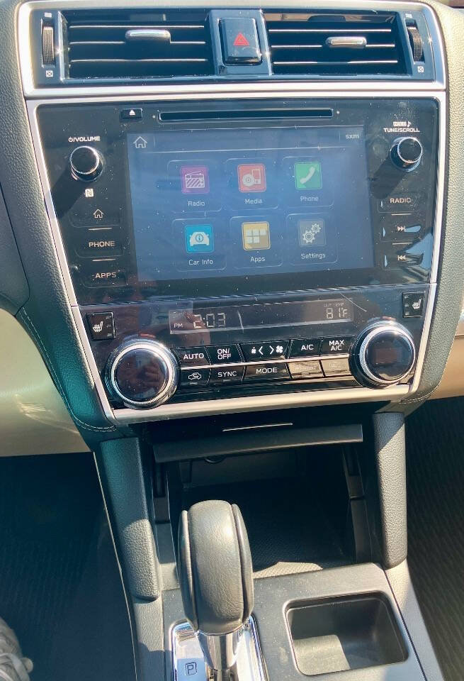 Used 2018 Subaru Outback 2.5i Premium image 12