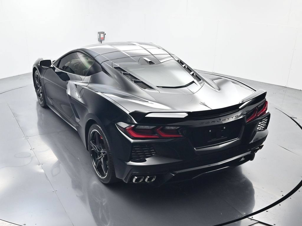 Used 2023 Chevrolet Corvette Stingray Premium Cpe w/ Z51 Performance Package RWD image 33