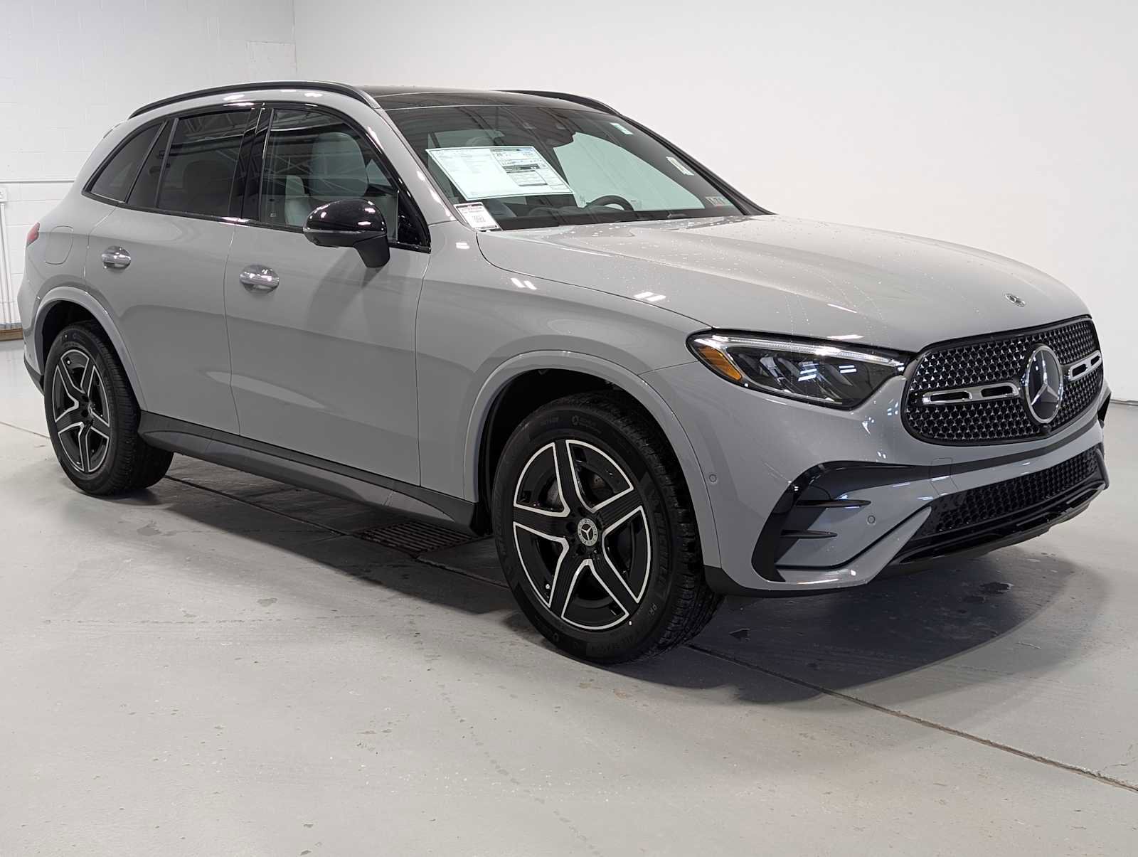 New 2026 Mercedes-Benz GLC 300 GLC 300 image 6