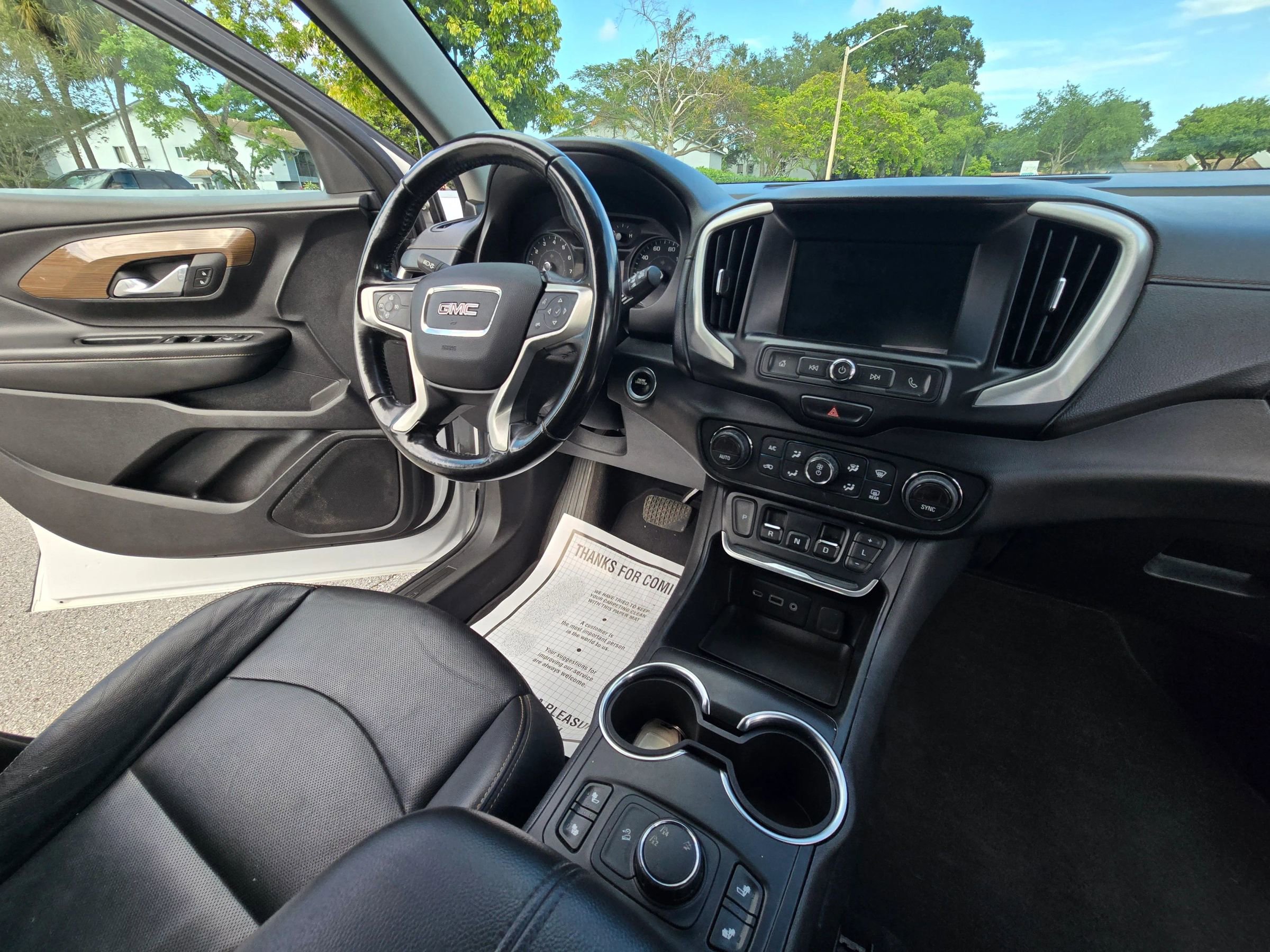 Used 2020 GMC Terrain SLT AWD/4WD image 32