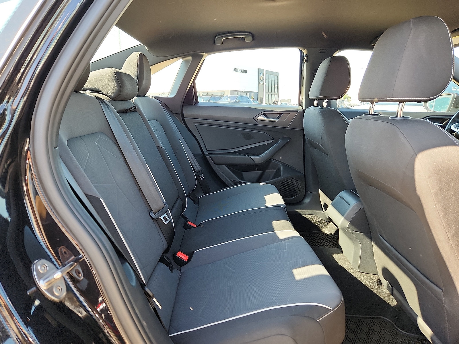 Certified 2025 Volkswagen Jetta Sport FWD image 13