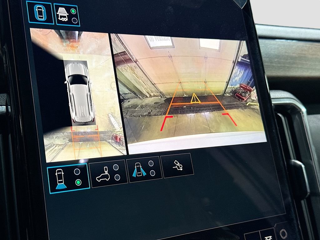 New 2026 GMC Acadia Denali Ultimate w/ LPO, Floor Liner Package image 14