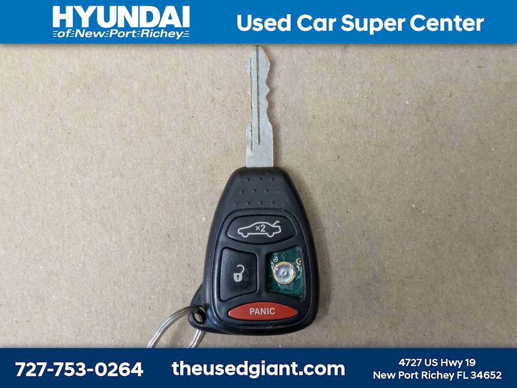 Used 2007 Chrysler 300 C RWD image 32