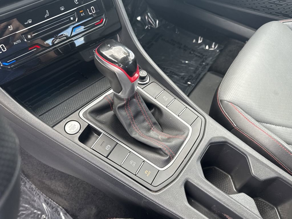Used 2025 Volkswagen Jetta GLI Autobahn w/ GLI Black Package image 18