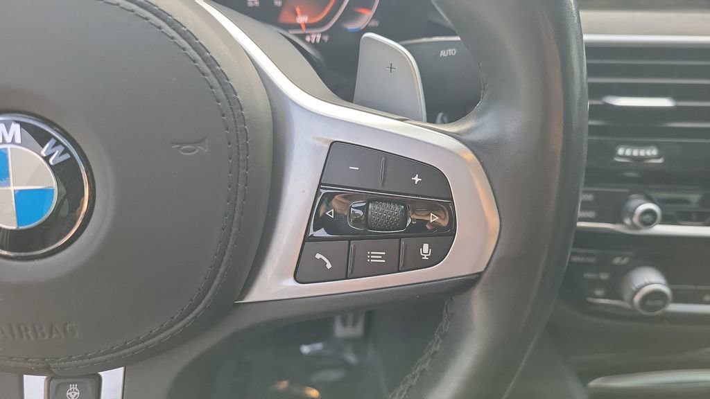 Used 2020 BMW 540i w/ M Sport Package RWD image 25