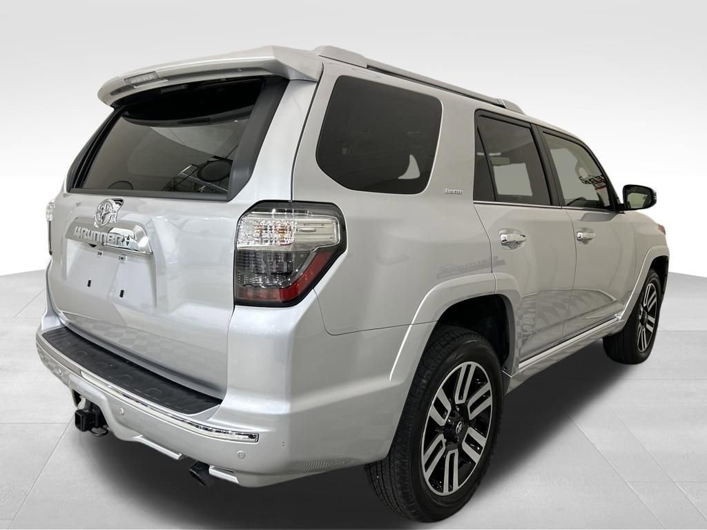 Used 2023 Toyota 4Runner Limited image 5