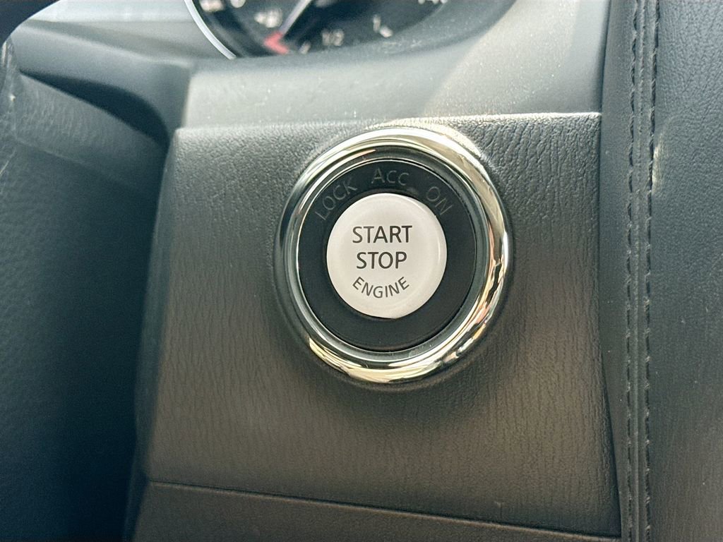 Used 2024 Nissan Armada SL AWD/4WD image 37