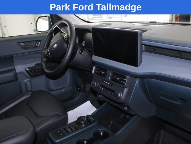 Used 2025 Ford Maverick Lariat w/ Black Appearance Package AWD/4WD image 24