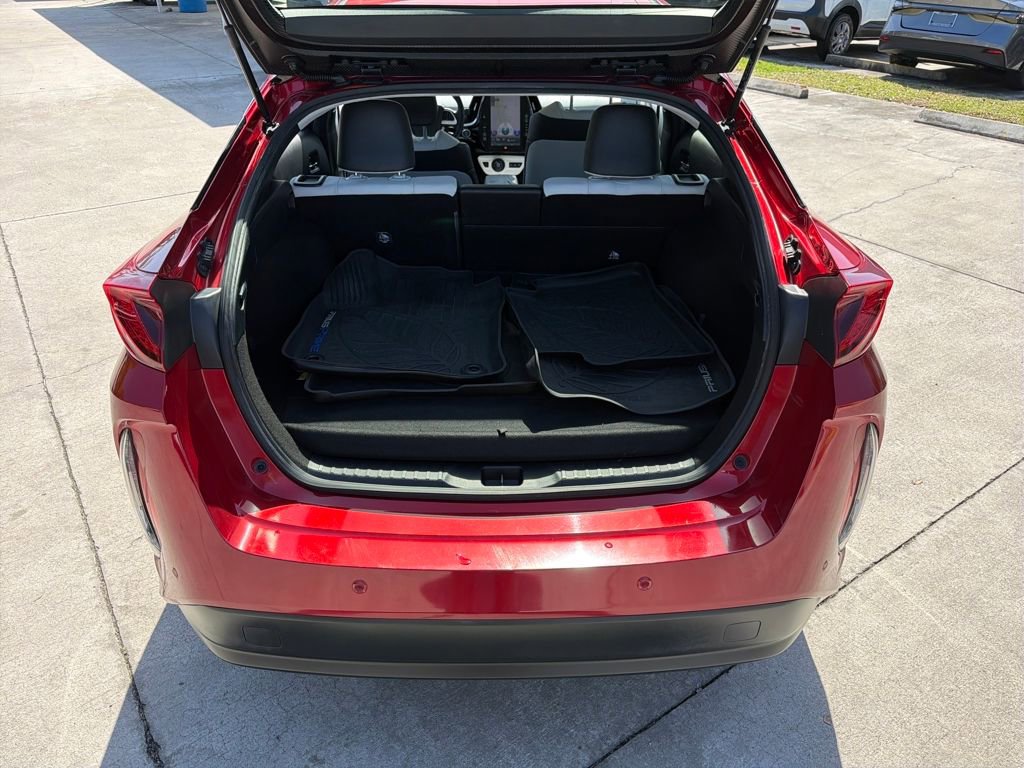 Used 2017 Toyota Prius Prime Plus image 58