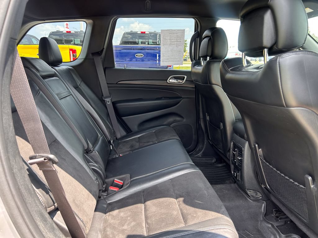 Used 2019 Jeep Grand Cherokee Altitude AWD/4WD image 19