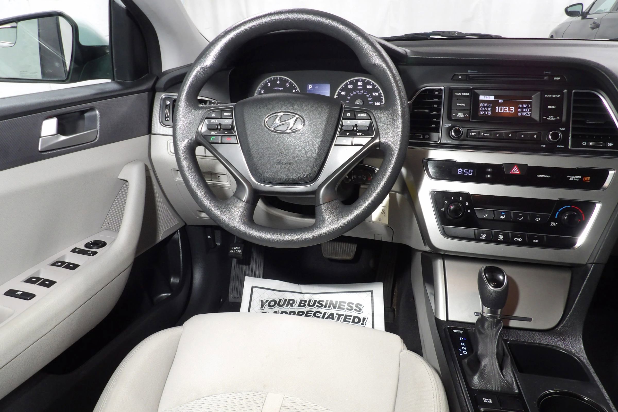 Used 2017 Hyundai Sonata SE image 11