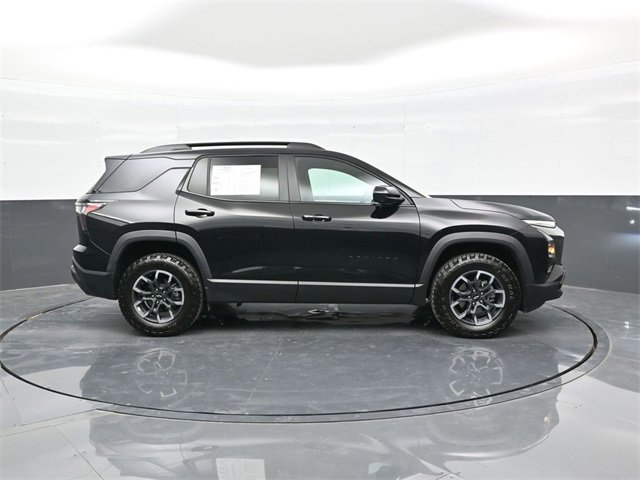 Used 2025 Chevrolet Equinox ACTIV w/ Safety and Technology Package image 8