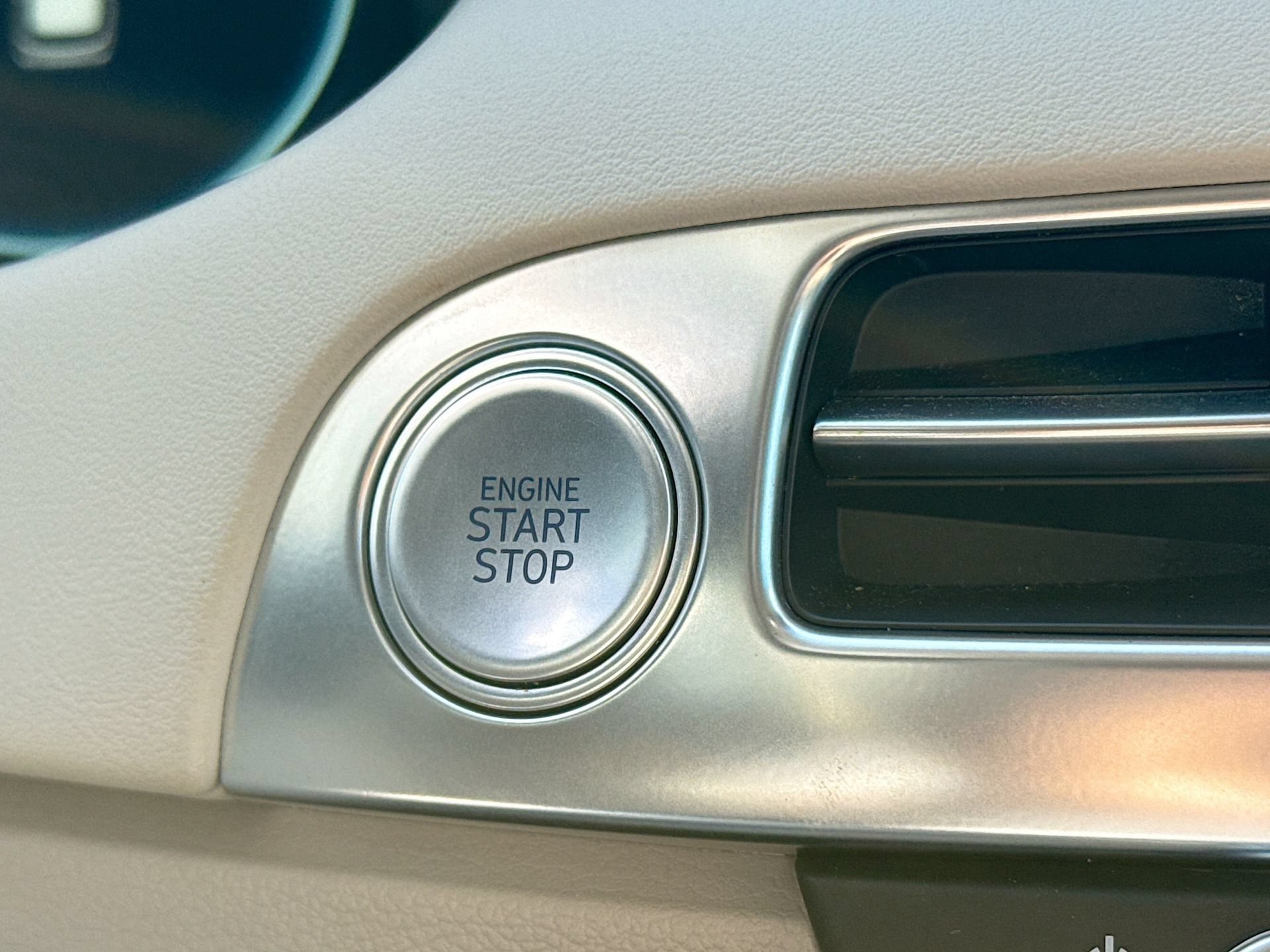 Used 2025 Hyundai Palisade Calligraphy FWD image 35