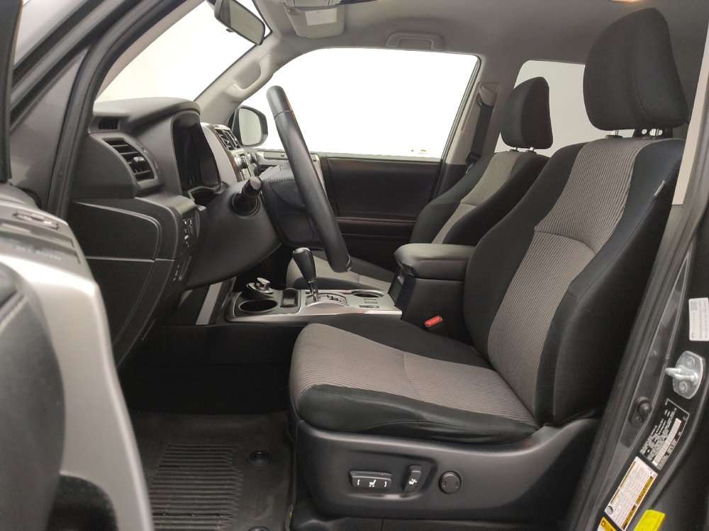 Used 2017 Toyota 4Runner SR5 image 17