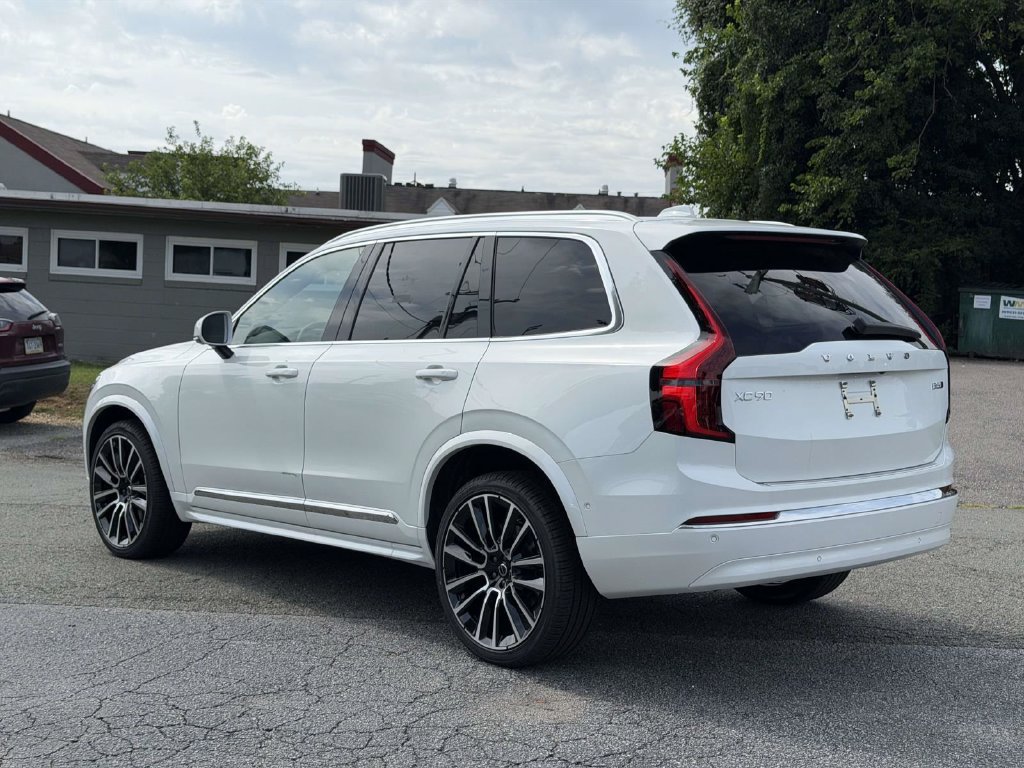 New 2026 Volvo XC90 B6 Plus w/ Protection Package Premier AWD/4WD image 21