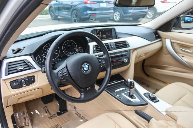 Used 2012 BMW 328i Sedan RWD image 22
