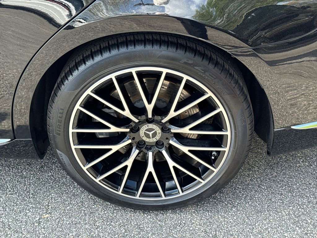 Used 2022 Mercedes-Benz S 500 4MATIC image 19