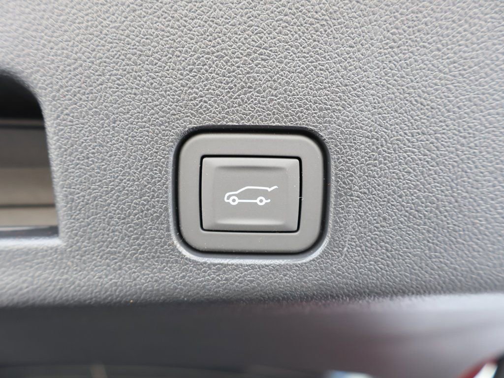 New 2026 GMC Acadia Elevation w/ Black Edition image 32