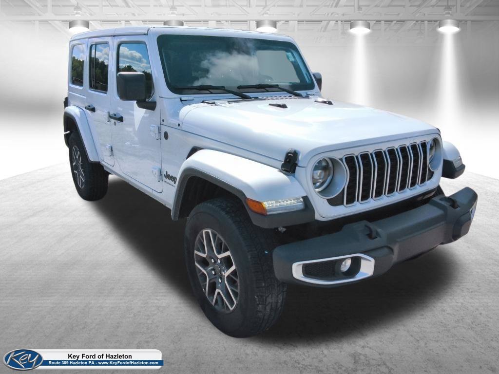 Used 2025 Jeep Wrangler Unlimited Sahara AWD/4WD image 2