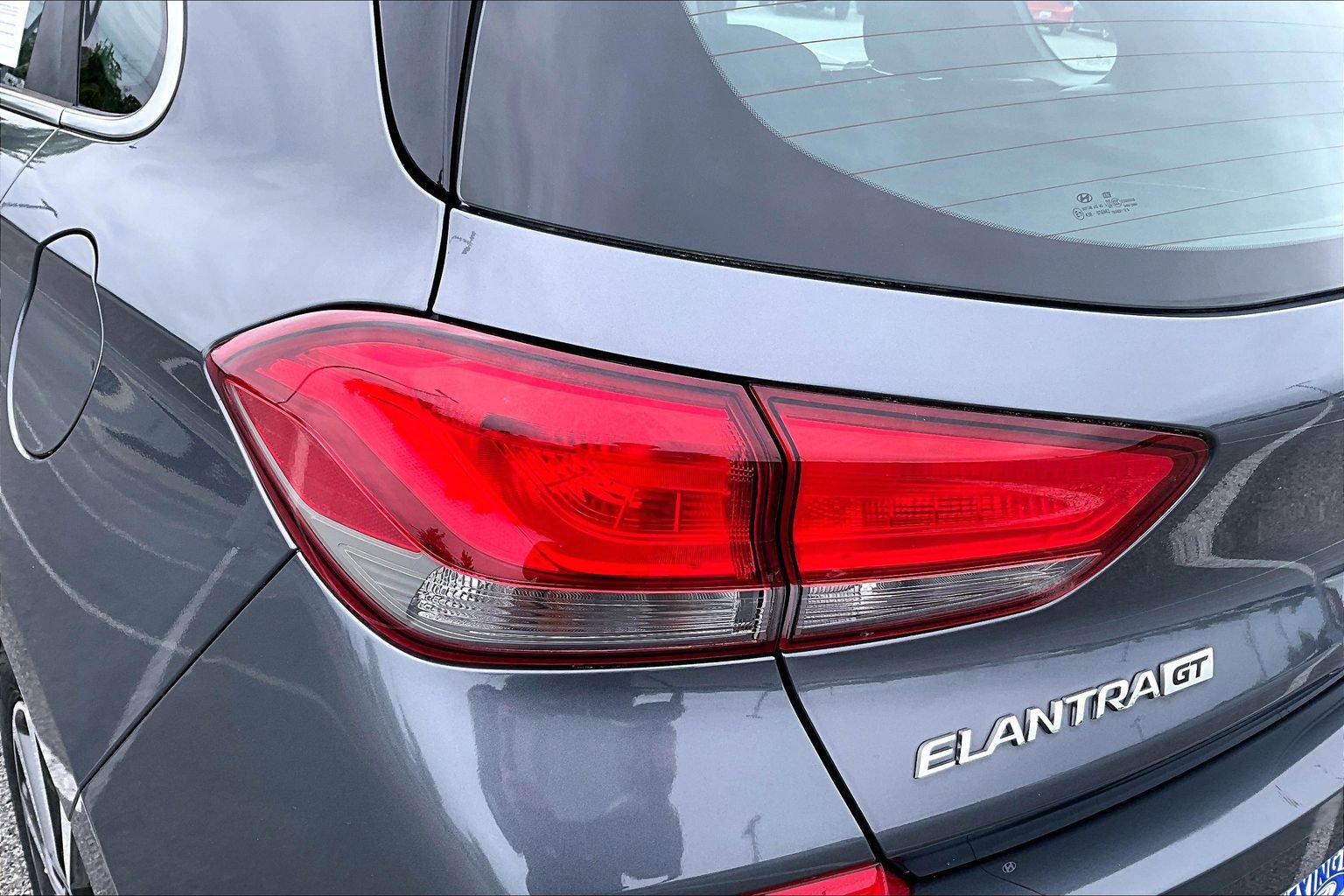 Used 2018 Hyundai Elantra GT FWD image 23