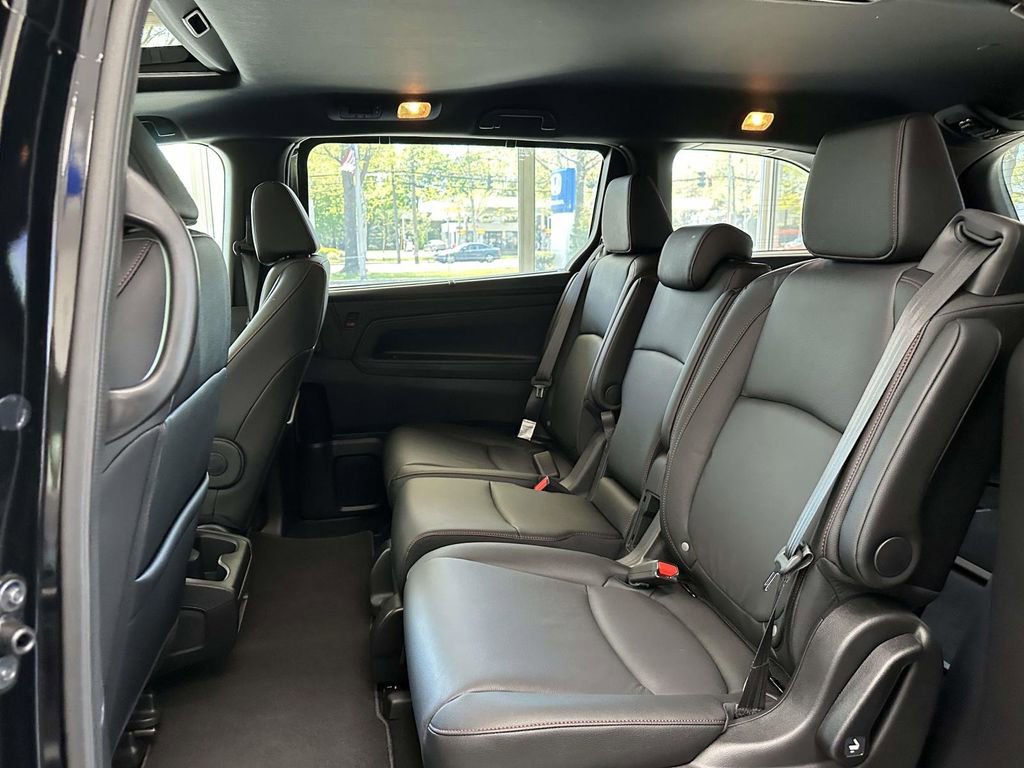 New 2026 Honda Odyssey Sport-L image 8