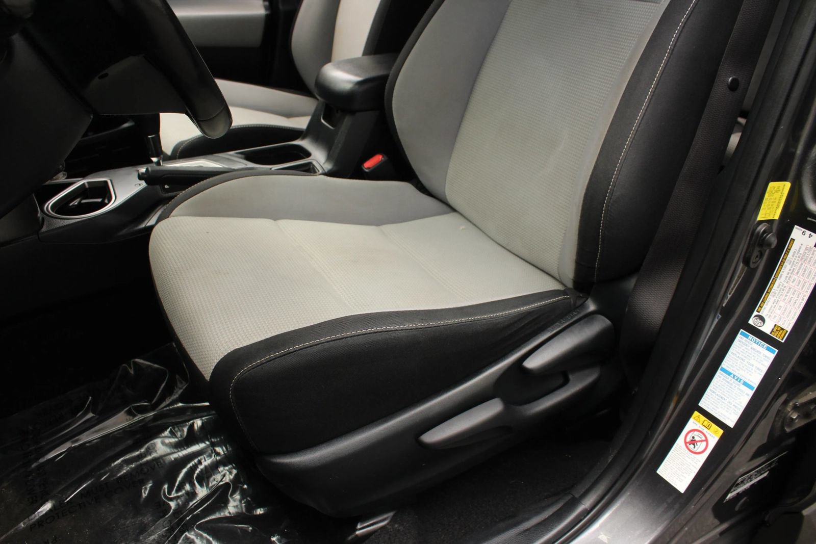 Used 2017 Toyota RAV4 XLE w/ All Weather Liner Package AWD/4WD image 17