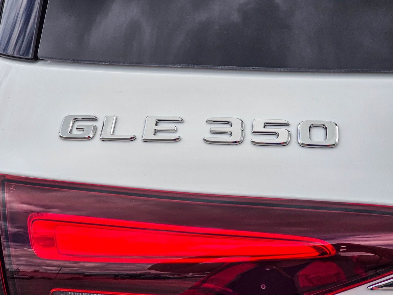 New 2026 Mercedes-Benz GLE 350 4MATIC image 9