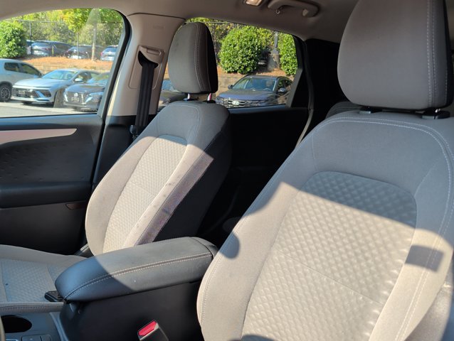 Used 2020 Ford Escape SE FWD image 11
