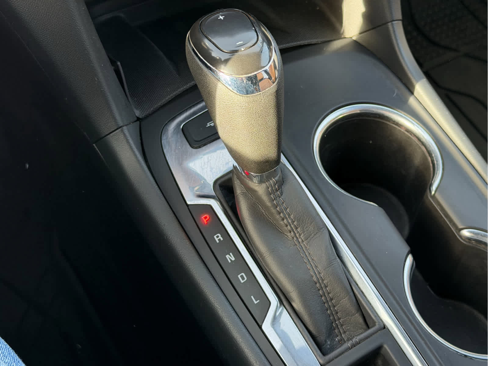 Used 2020 Chevrolet Equinox Premier image 21