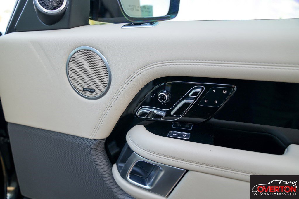 Used 2021 Land Rover Range Rover P525 Westminster Edition LWB image 26