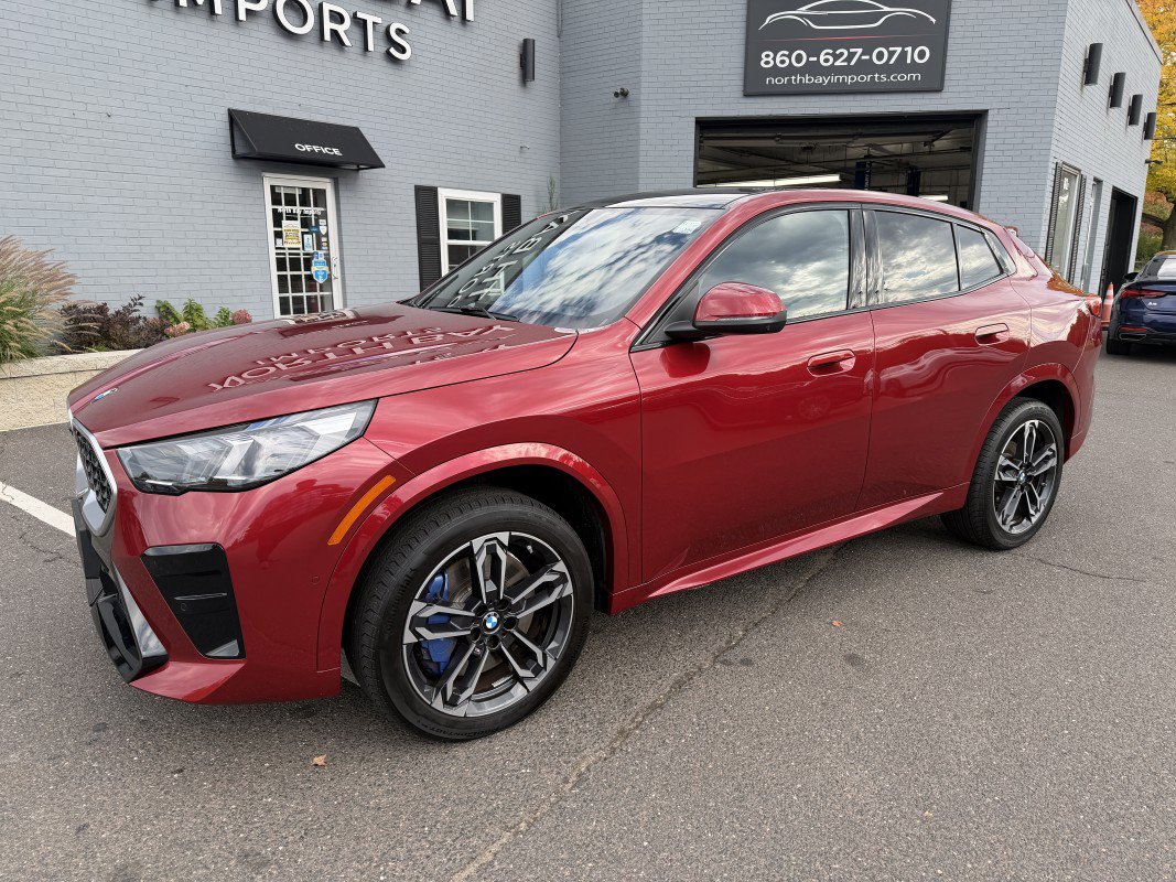 Used 2025 BMW X2 xDrive28i w/ Premium Package AWD/4WD image 37